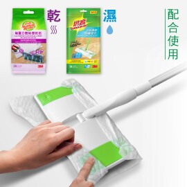 乾濕兩用。配合思高™ 雙層立體除塵乾紙乾抹除塵;配合思高™ 地板清潔消毒抹布5效清潔